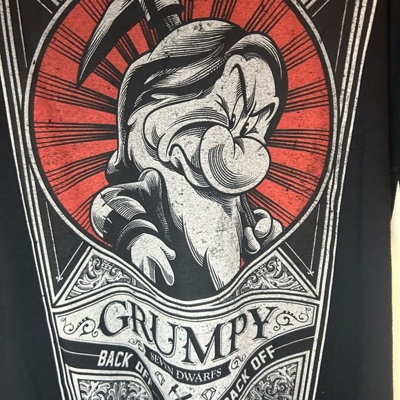 Official Disney Grumpy dwarf "back off" T-shirt - Picture 3 of 4